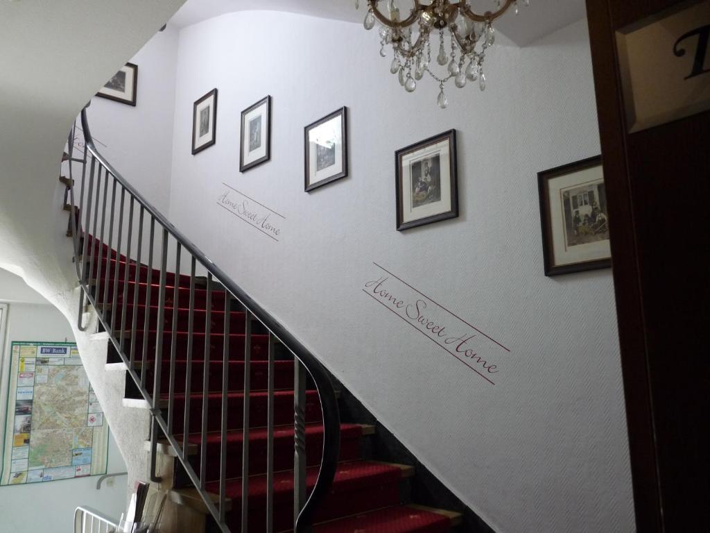 Hotel Geissler สตุตการ์ต ภายนอก รูปภาพ