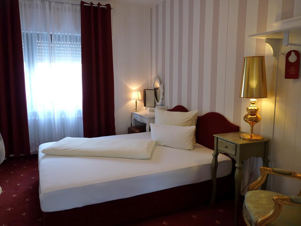Hotel Geissler สตุตการ์ต ห้อง รูปภาพ